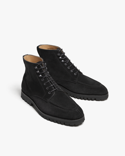 Gothem II – Black Suede