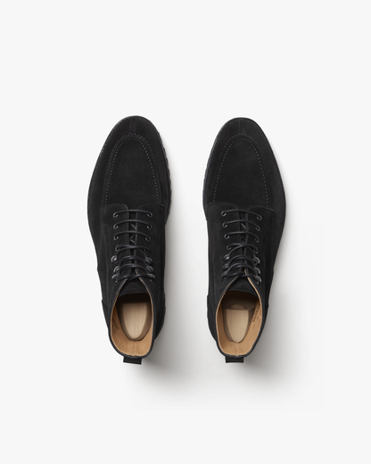 Gothem II – Black Suede