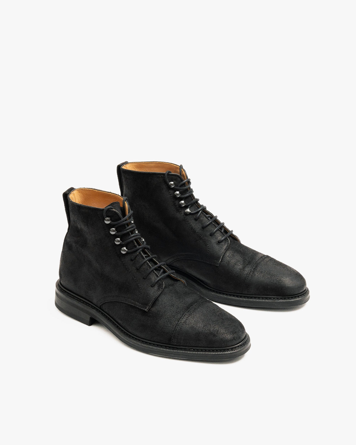 Abisko – Black Waxed Suede