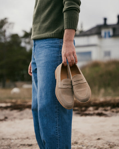 Lysekil II – Sand Suede