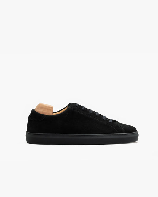 Oaxen Monochrome – Black Suede
