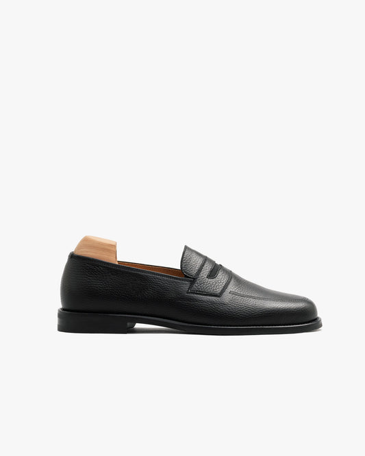 Sigtuna – Black Natural Grain