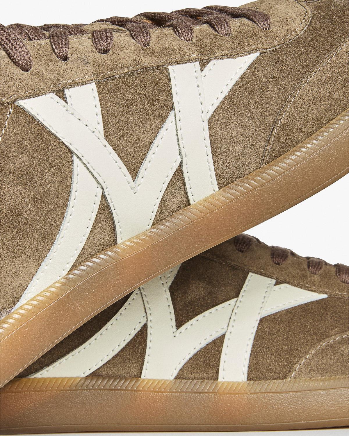Högalid – Taupe Suede